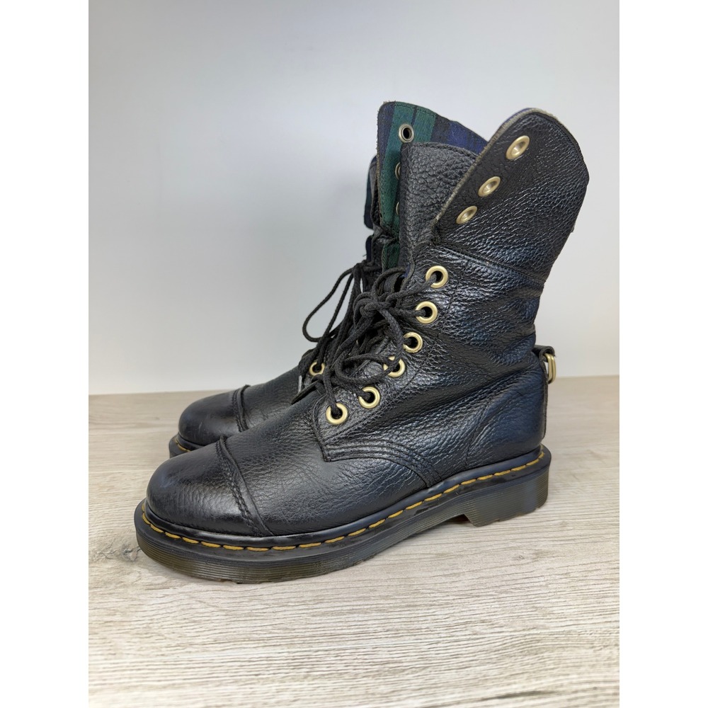 r Martens Aimilita Black Pebbled Leather Plaid Lined Fold Down Combat Boots US 7 - Picture 3 of 10